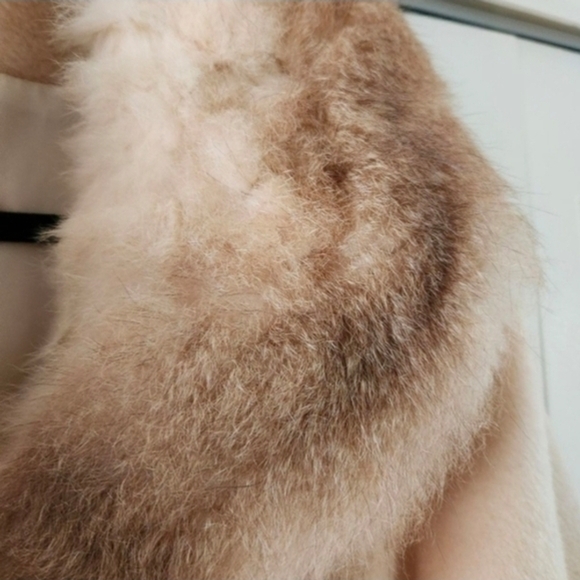 Vintage penny lane coat Ivory Fur Stole, Approximately a Medium - Picture 5 of 6